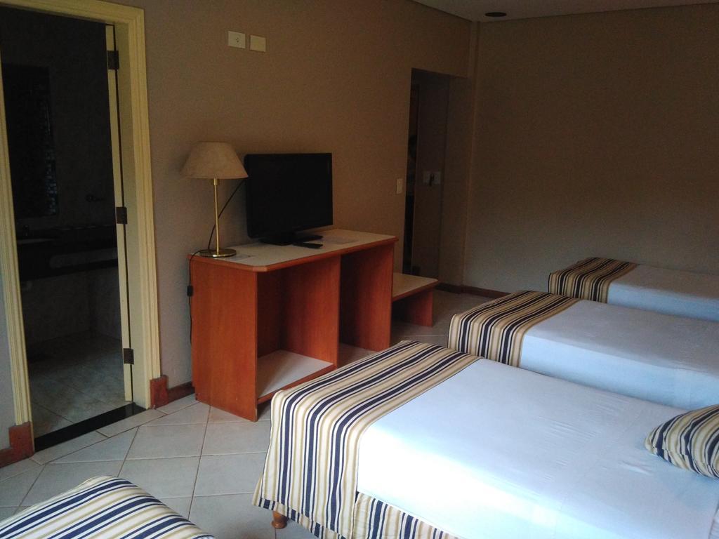 Marcopolo Suites Iguazu Puerto Iguazú Zewnętrze zdjęcie