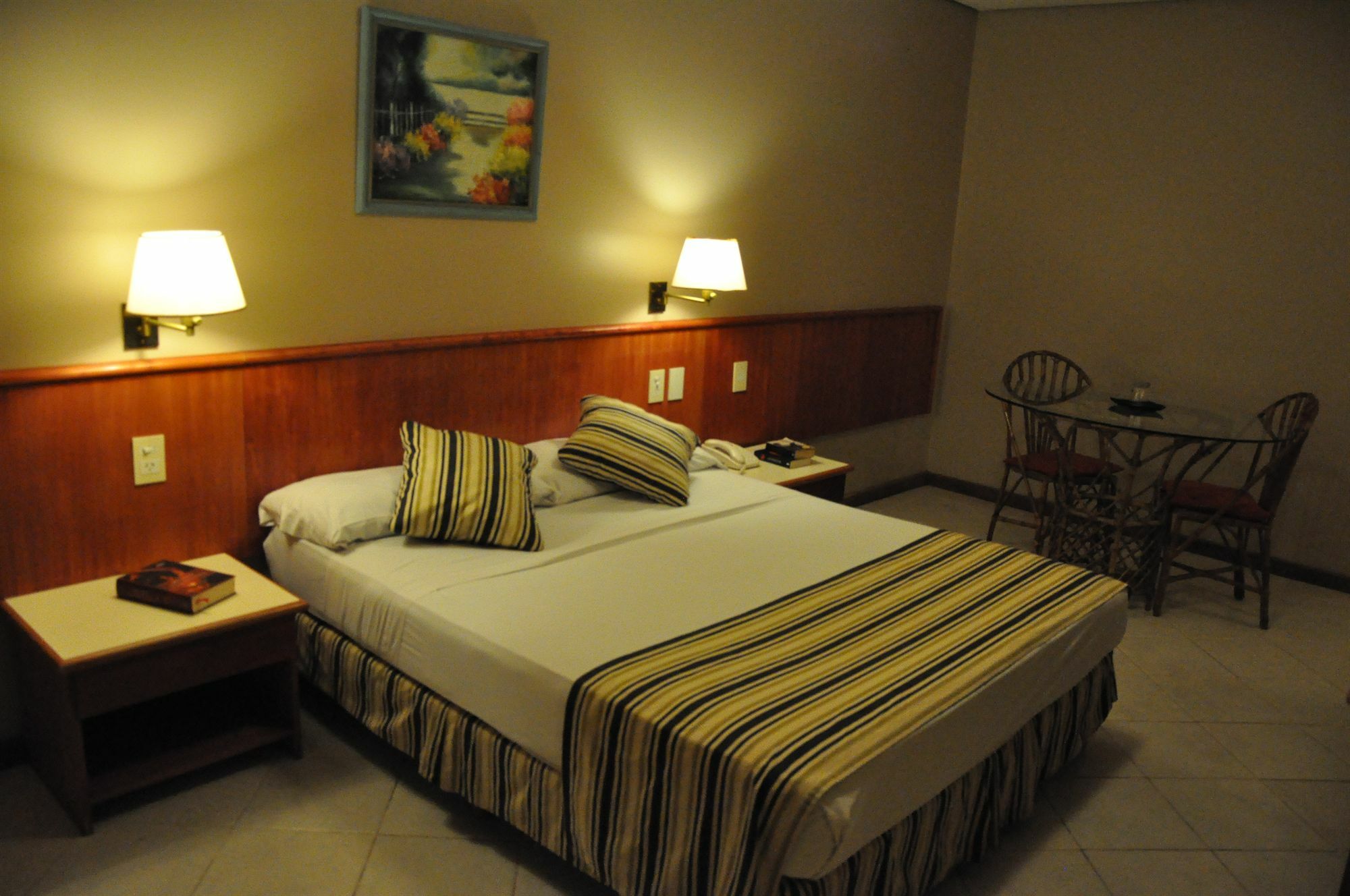 Marcopolo Suites Iguazu Puerto Iguazú Zewnętrze zdjęcie